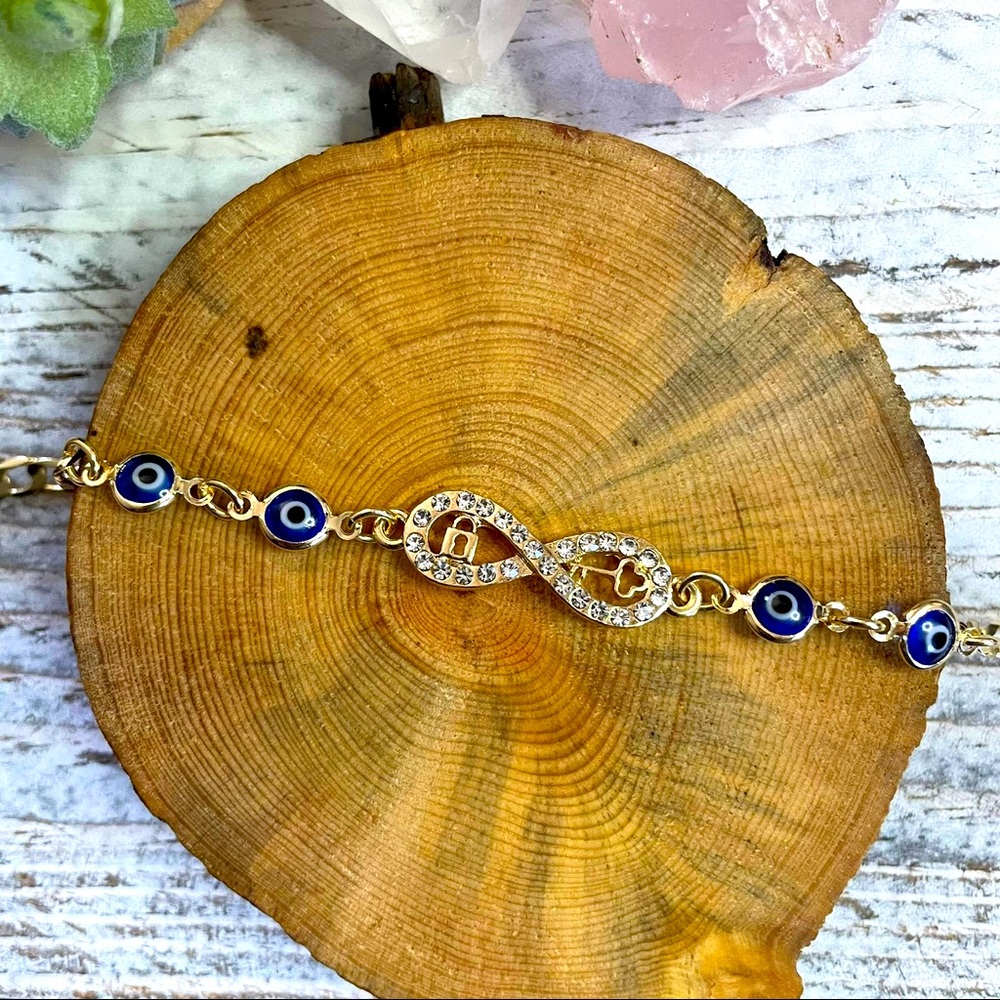 INFINITE BRACELET WITH TURKISH EYE